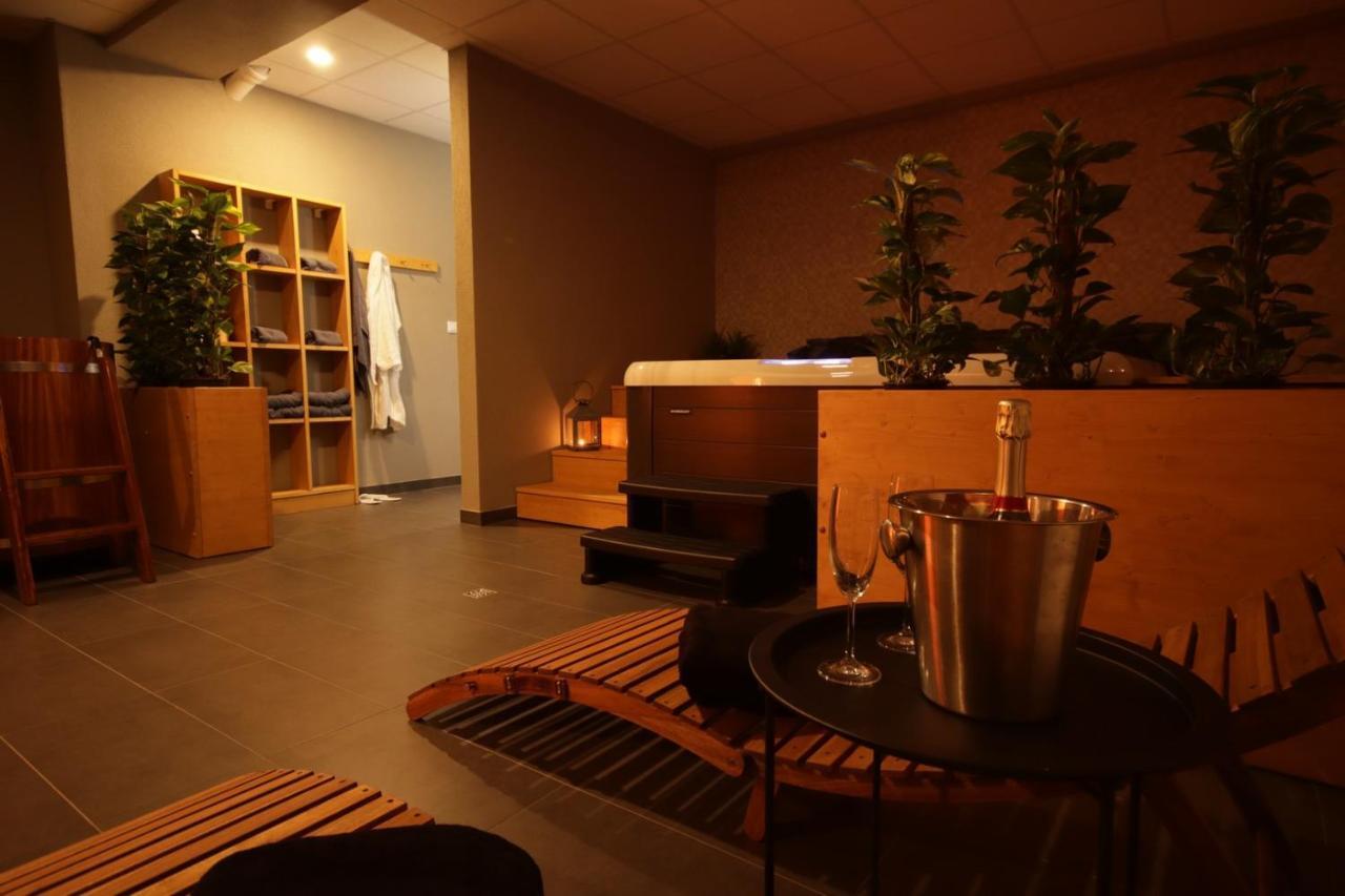 Hotel Banik Nitrianske Rudno 外观 照片