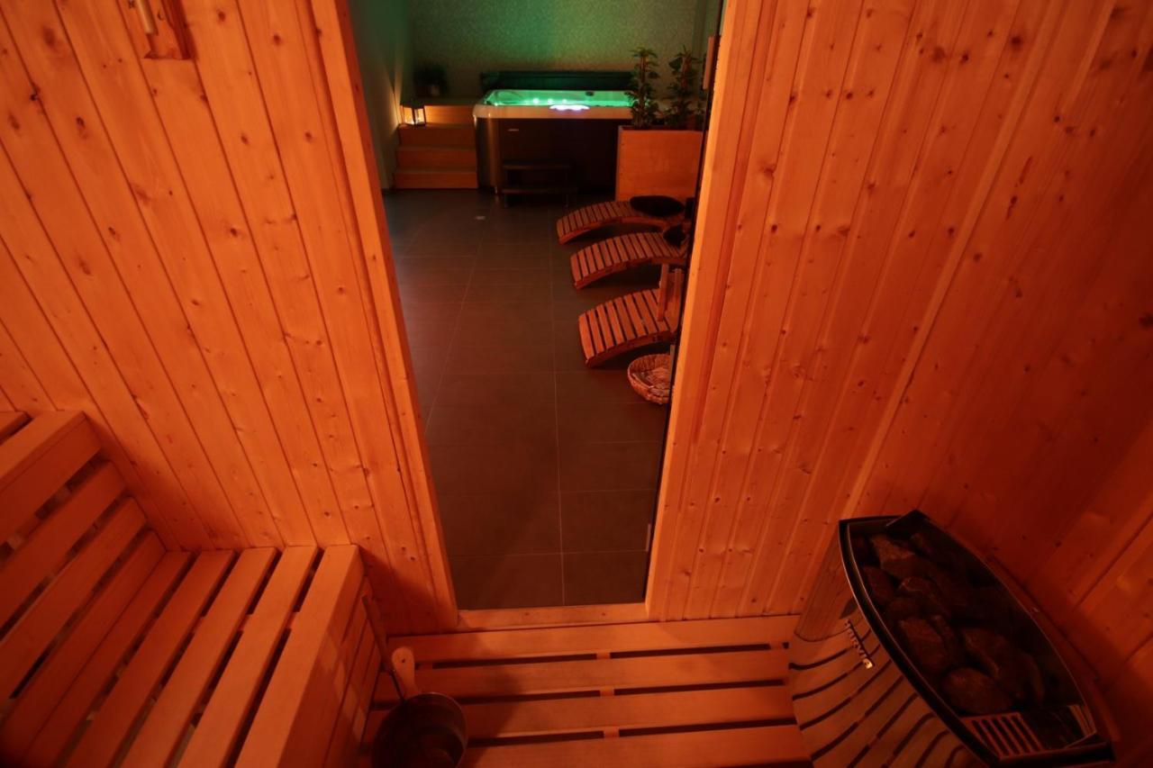 Hotel Banik Nitrianske Rudno 外观 照片